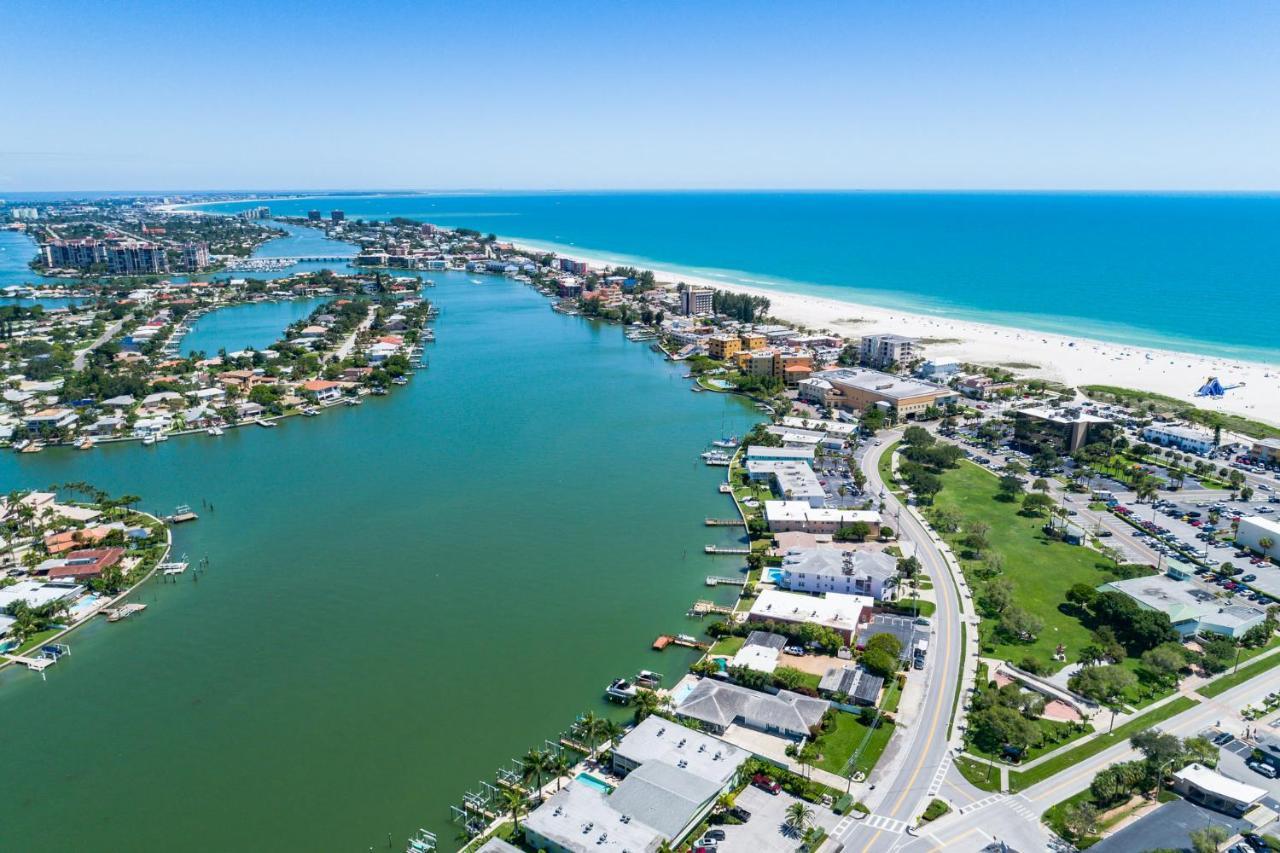 Affordable Beach Condos - One Bedroom Dlx Condos St. Pete Beach Eksteriør bilde