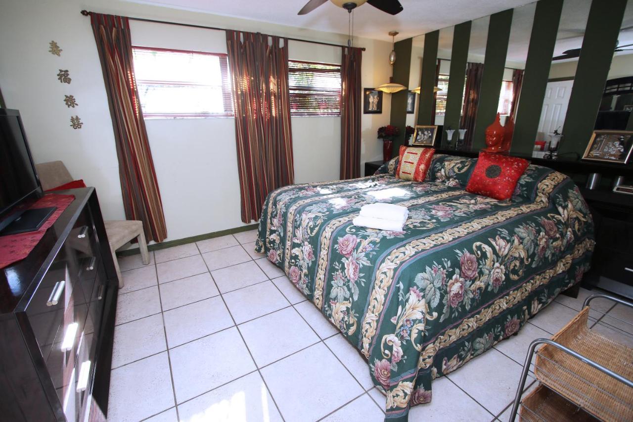 Affordable Beach Condos - One Bedroom Dlx Condos St. Pete Beach Eksteriør bilde